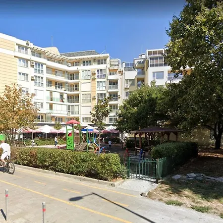 Bright For 5 Guests With Free Parking * Burgas